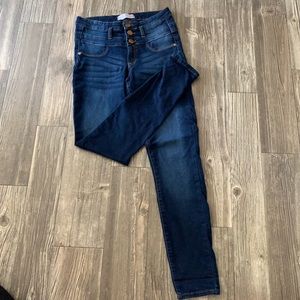 No boundaries Jeans sz 11